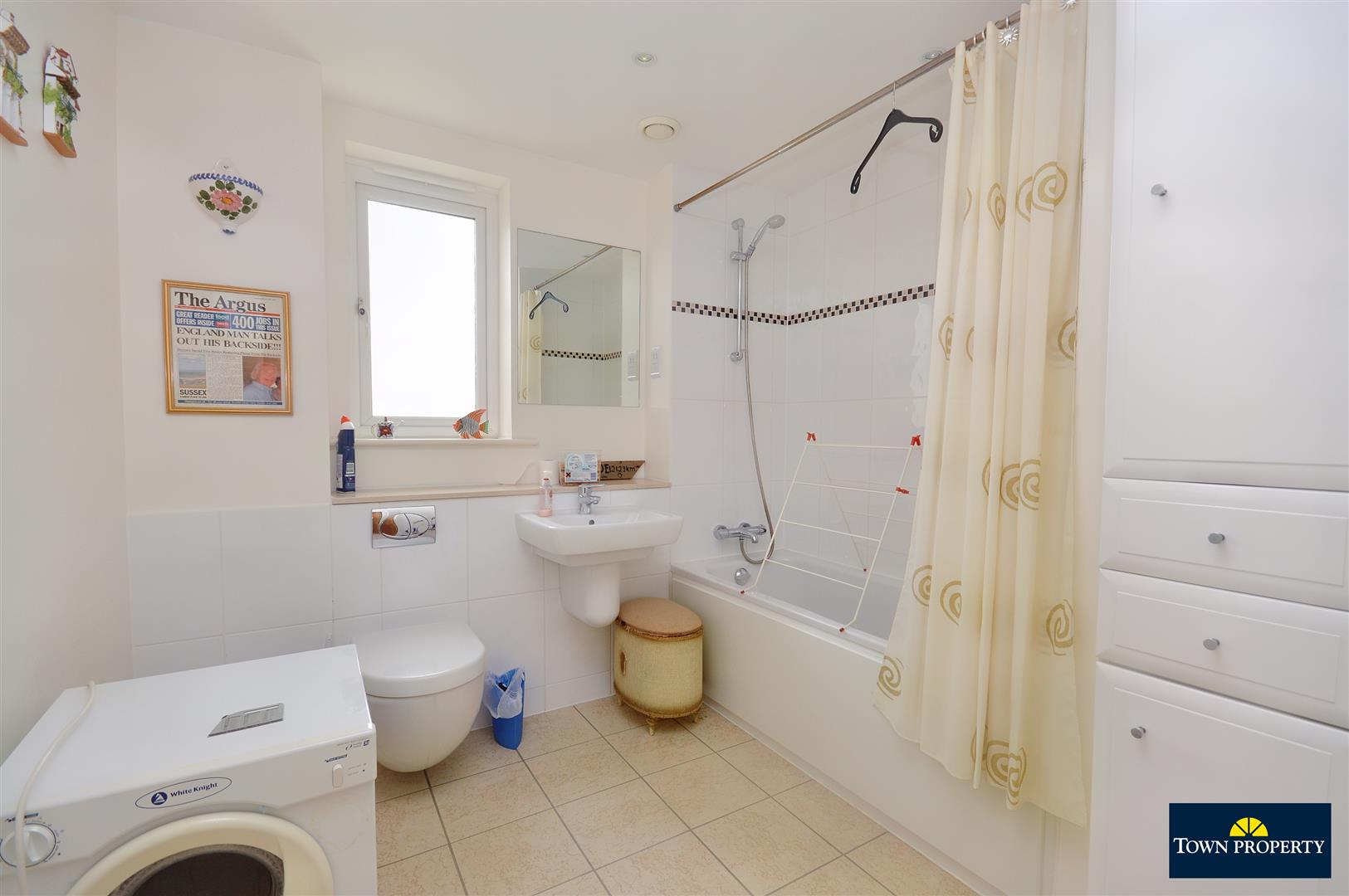 Property Details for 23 Compton Street Eastbourne BN21 4AP Town